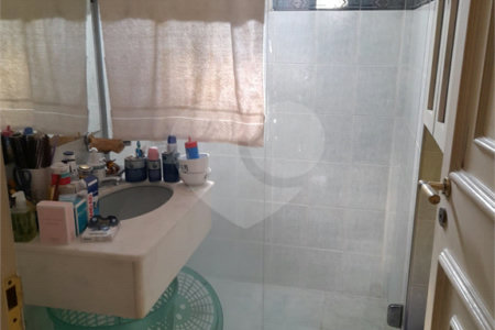 Apartamento para alugar com 3 quartos, sendo 1 suíte, em Vila Olímpia, São Paulo, SP