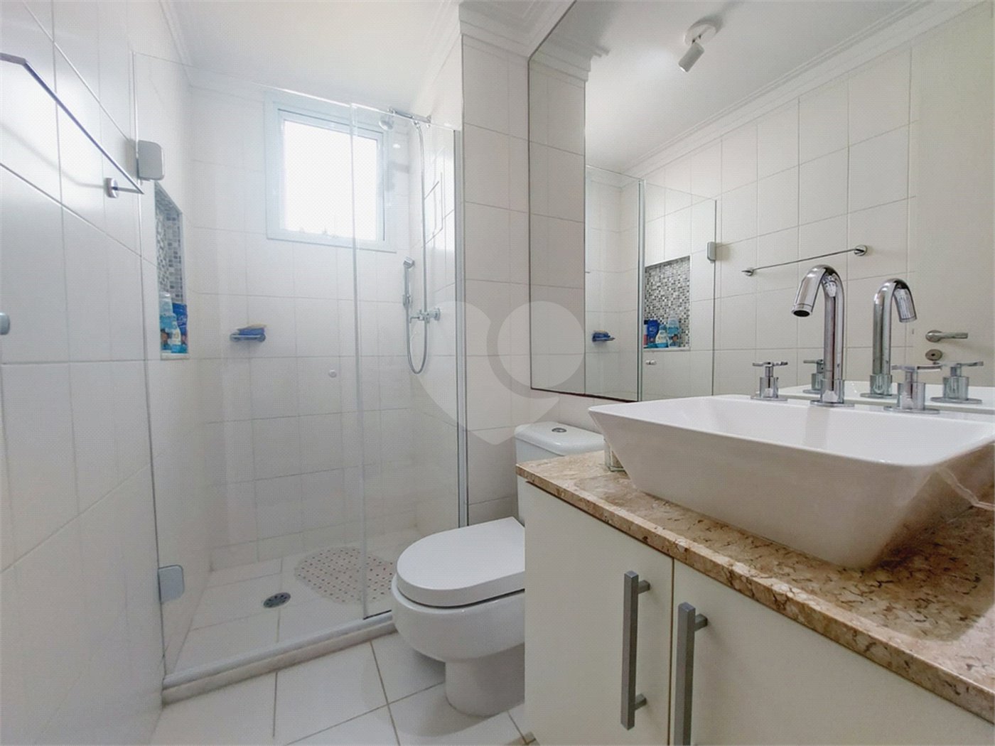 Apartamento à venda com 2 quartos, sendo 1 suíte, em Vila Anastácio, São Paulo, SP