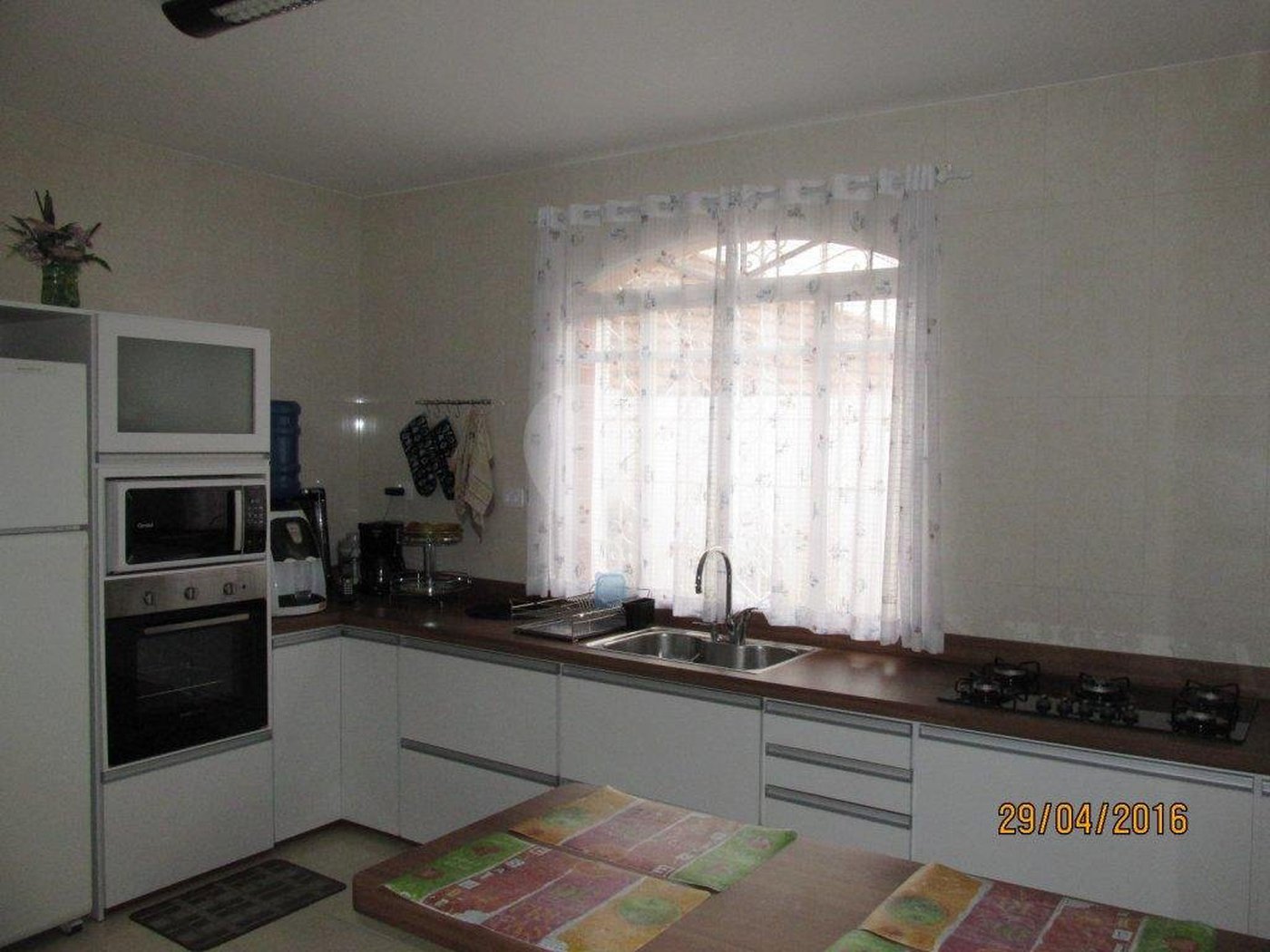 Sobrado à venda com 4 quartos, sendo 1 suíte,  em Vila Nova Cachoeirinha, São Paulo, SP