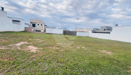 Terreno à venda no condomínio Residencial Villagio Wanel, Sorocaba - SP