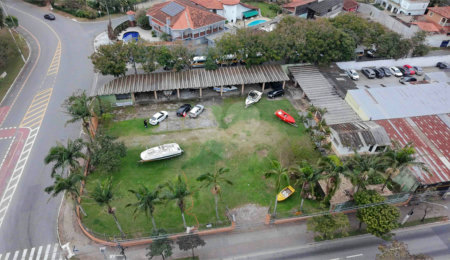 Terreno à venda em Interlagos, São Paulo, SP