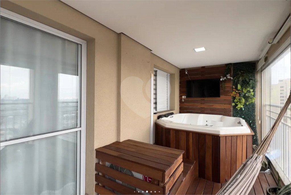 Apartamento à venda com 4 quartos, sendo 2 suítes, em Vila Augusta, Guarulhos, SP