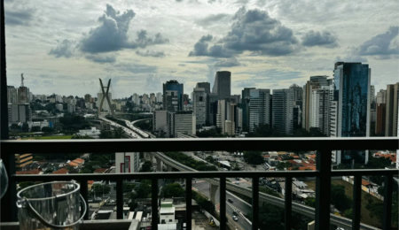 Apartamento à venda com 3 quartos em Vila Cordeiro, São Paulo, SP