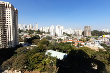 Apartamento à venda com 3 quartos, sendo 2 suítes, em Alto da Boa Vista, São Paulo, SP