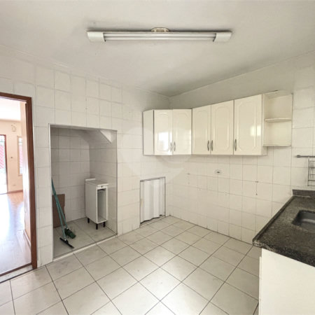 Sobrado à venda com 3 quartos em Vila Mazzei, São Paulo, SP
