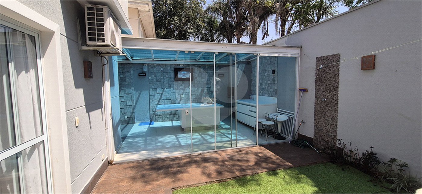 Casa à venda com 4 quartos, sendo 2 suítes,  no condomínio Aromaz, São Bernardo do Campo - SP