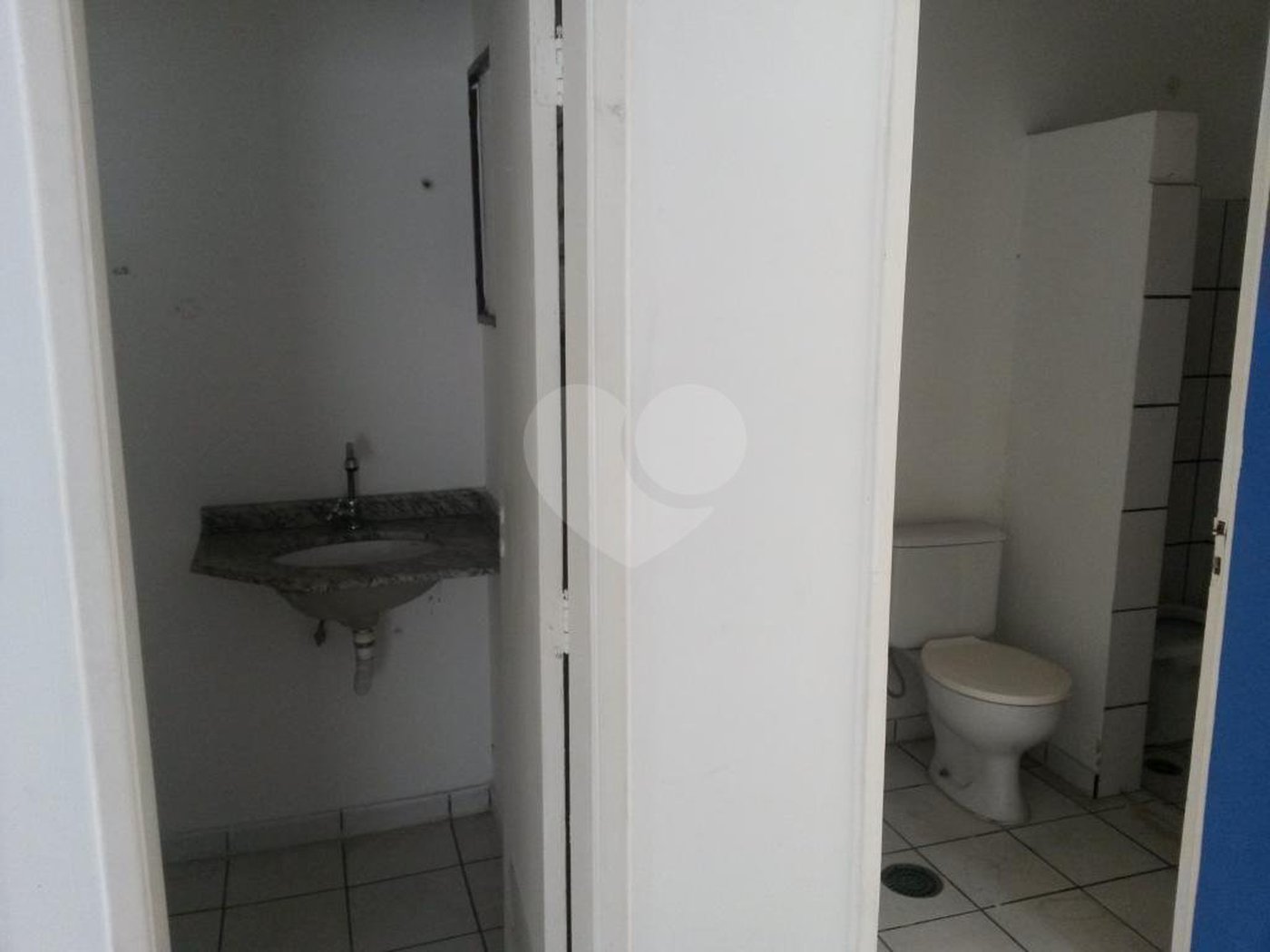 Sobrado à venda com 15 quartos, sendo 3 suítes, em Tucuruvi, São Paulo, SP