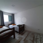 Apartamento à venda com 2 quartos, sendo 1 suíte,  no Centro, Mongaguá, SP