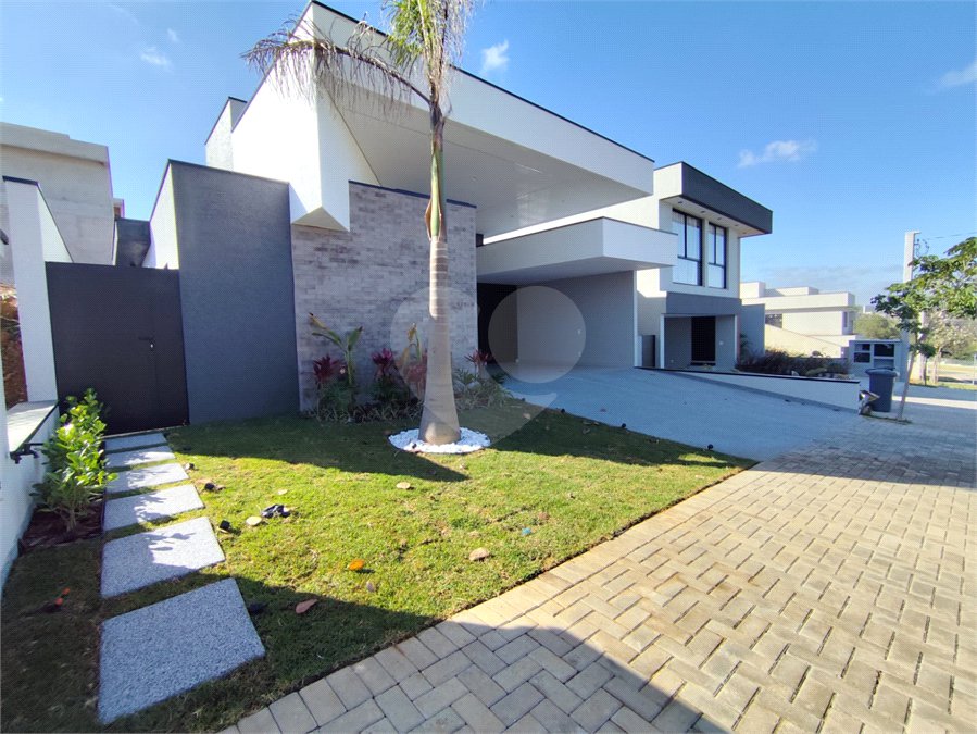 Casa à venda com 3 suítes no condomínio Terras Alpha Nova Esplanada, Votorantim - SP
