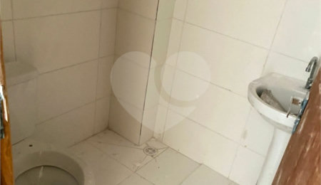 Casa à venda com 2 quartos em Itaquera, São Paulo, SP