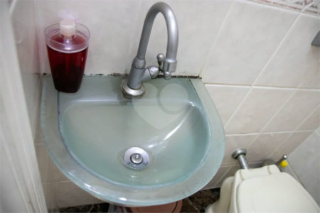 Casa à venda com 3 quartos, sendo 1 suíte, em Vila Gustavo, São Paulo, SP