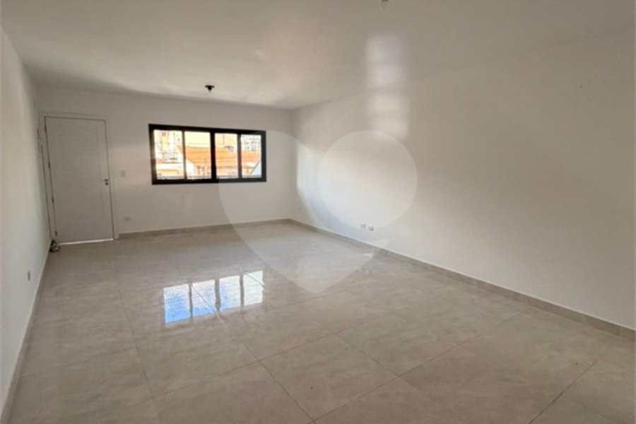 Casa à venda ou para alugar com 3 quartos, sendo 1 suíte, em Parada Inglesa, São Paulo, SP