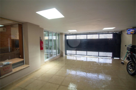 Casa Térrea à venda ou para alugar com 5 quartos, sendo 1 suíte, em Brooklin, São Paulo, SP