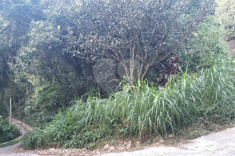 Terreno à venda no condomínio Sausalito, Mairiporã - SP