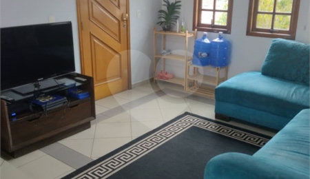 Sobrado à venda com 4 quartos, sendo 1 suíte,  em Palmas do Tremembé, São Paulo, SP