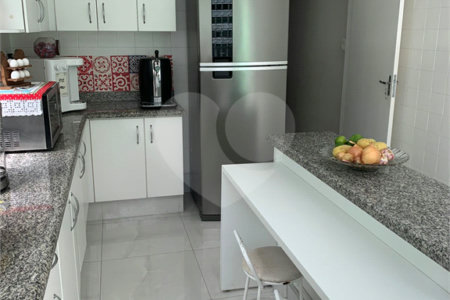 Sobrado à venda com 2 quartos em Jardim Umarizal, São Paulo, SP