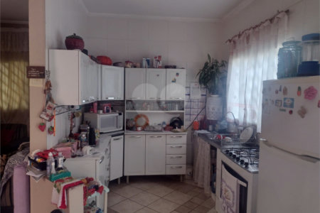 Casa térrea para venda.