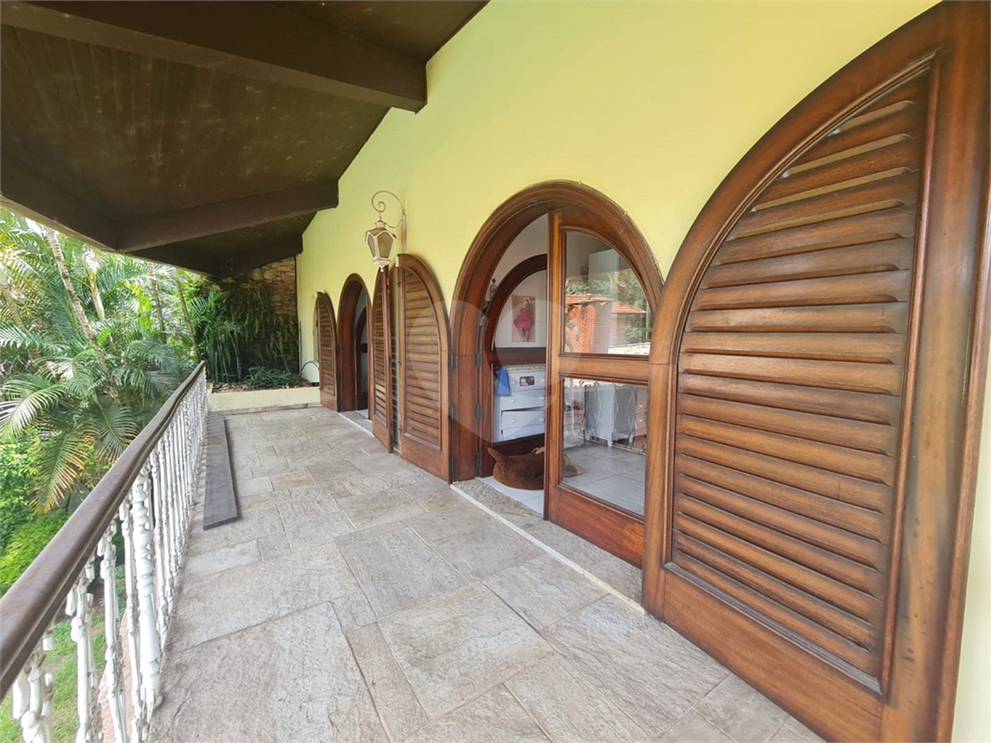 Casa à venda com 3 quartos, sendo 1 suíte, em Interlagos, São Paulo, SP