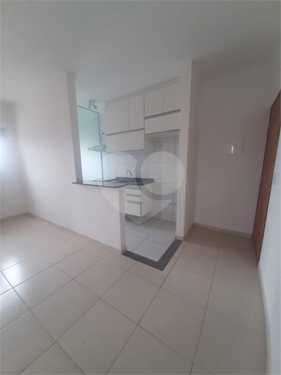 Apartamento para venda ou locação no Residencial Bianchi.