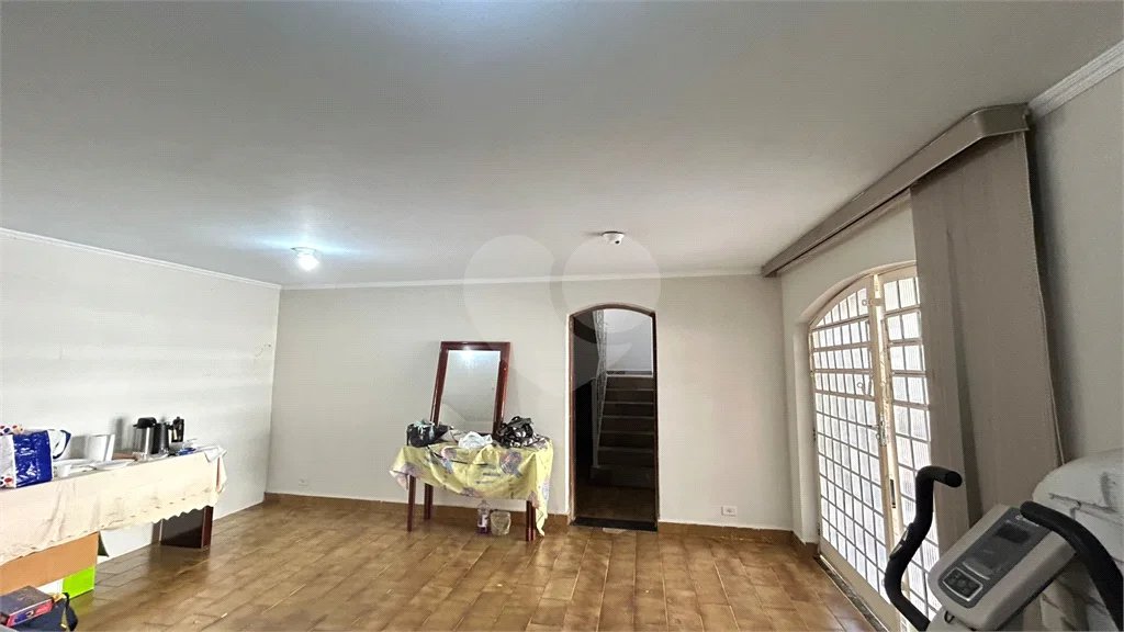 Venda Casa com 4 Dormitórios no Parque Santa Cecília