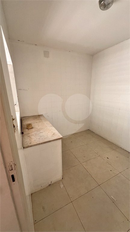 Sobrado à venda ou para alugar com 3 quartos, sendo 1 suíte, em Alto da Lapa, São Paulo, SP