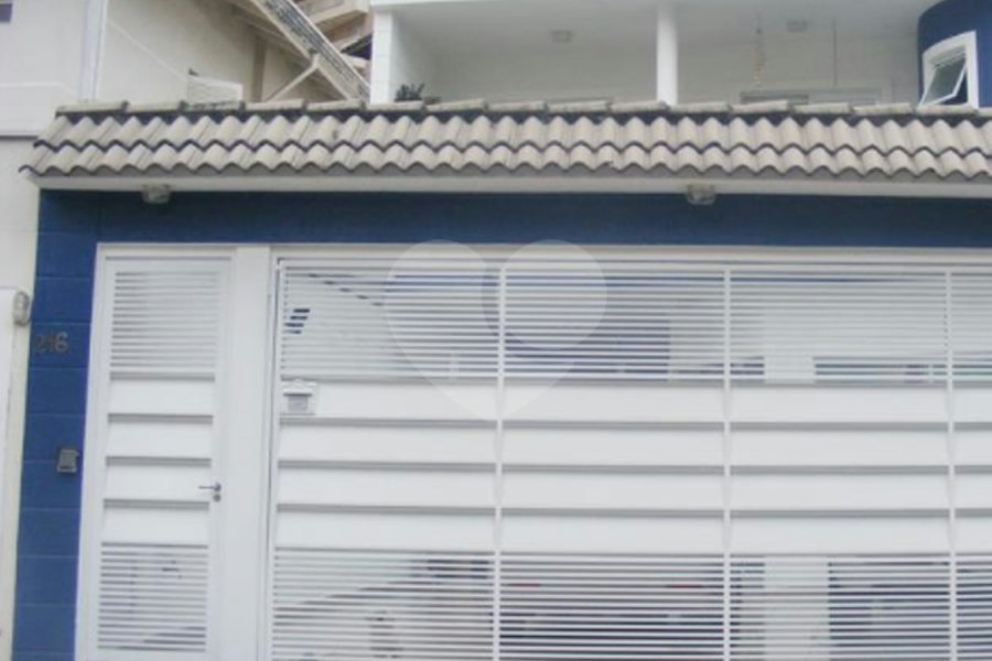 Sobrado à venda com 4 quartos, sendo 2 suítes,  em Santana, São Paulo, SP