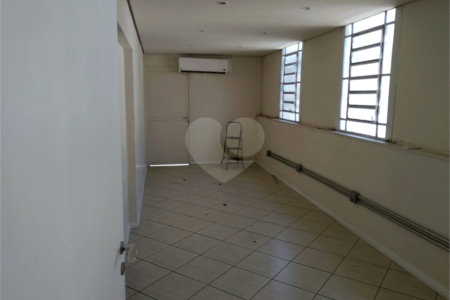 Sobrado à venda com 1 quarto em Campo Belo, São Paulo, SP