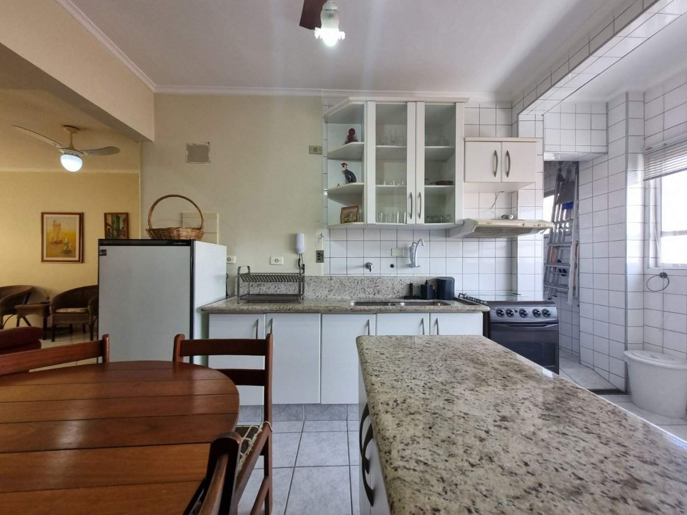 Apartamento à venda, 82 m² por R$ 400.000,00 - Jardim Las Palmas - Guarujá/SP
