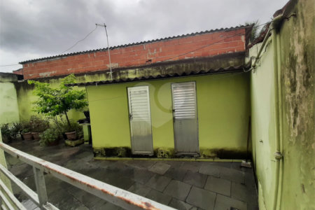 Casa à venda com 3 quartos, sendo 1 suíte, em Campo Grande, Rio de Janeiro, RJ
