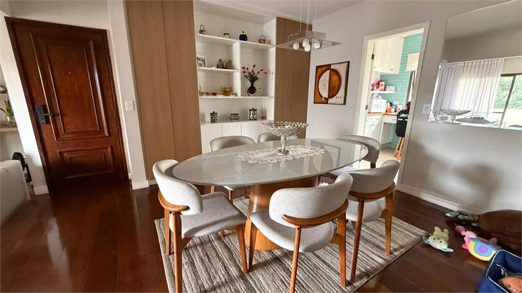 Apartamento à venda com 3 quartos, sendo 1 suíte, em Vila Suzana, São Paulo, SP