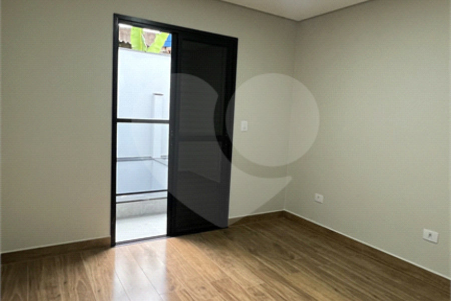 Sobrado à venda com 3 quartos, sendo 1 suíte, em Vila Nova Cachoeirinha, São Paulo, SP