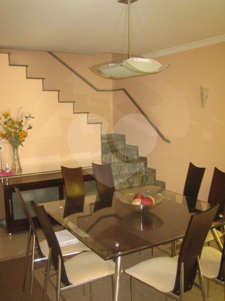 Sobrado à venda com 3 quartos, sendo 1 suíte, em Vila Ester (zona Norte), São Paulo, SP