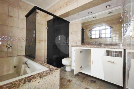 Casa à venda com 3 quartos, sendo 1 suíte, em Vila Mazzei, São Paulo, SP