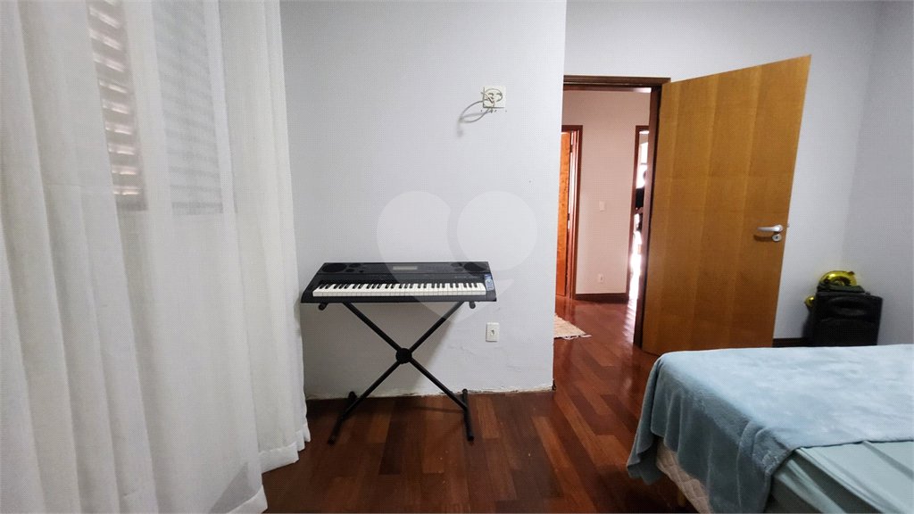 Casa à venda com 3 quartos, sendo 1 suíte,  em Cidade Jardim, Araraquara, SP