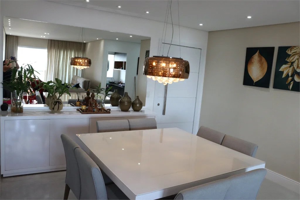 Apartamento à venda com 4 quartos, sendo 3 suítes, em Parque Reboucas, São Paulo, SP
