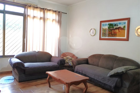 Casa à venda com 3 quartos, sendo 1 suíte, em Parque dos Bandeirantes, Ribeirão Preto, SP
