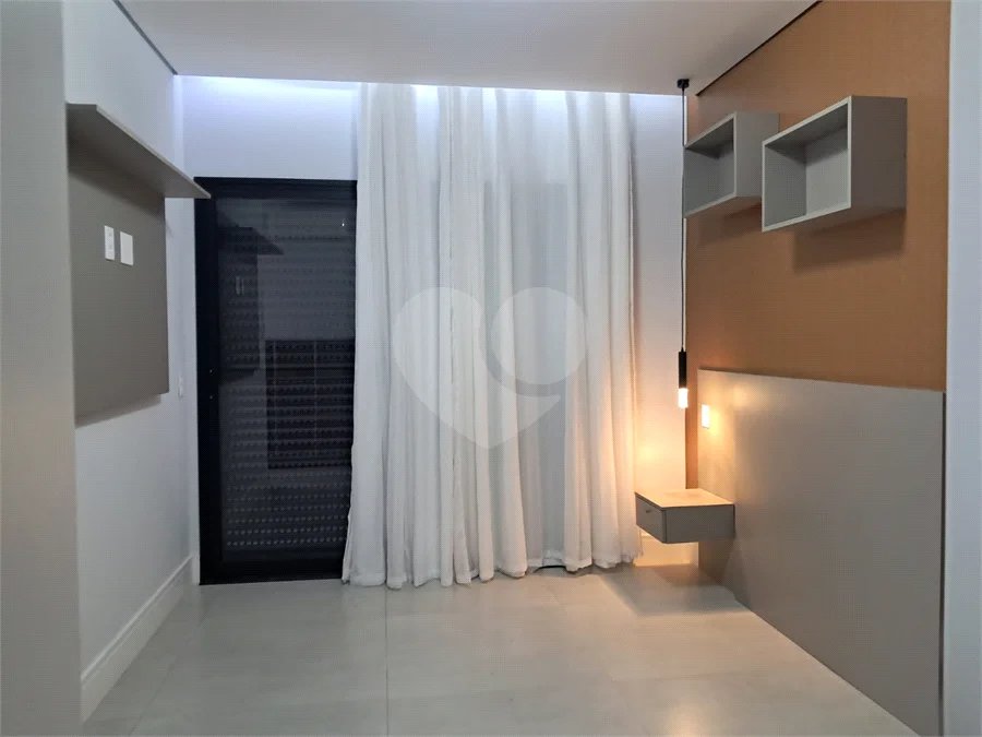 Casa à venda com 3 quartos, sendo 2 suítes,  no condomínio Brisas Jundiaí, Jundiaí - SP
