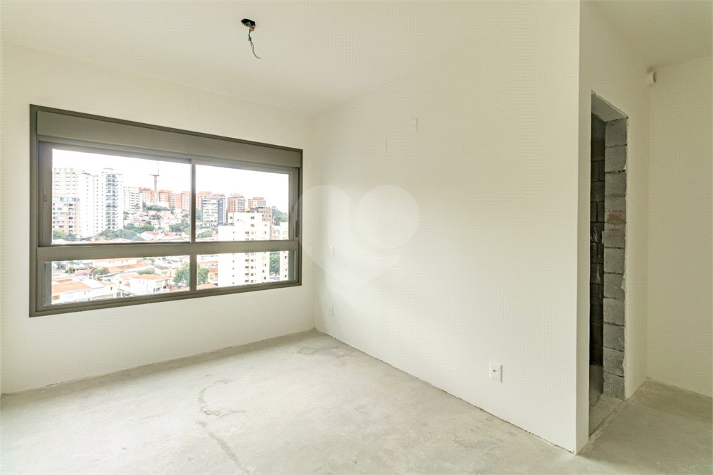 Apartamento à venda com 4 suítes em Alto de Pinheiros, São Paulo, SP