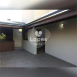 Casa à venda com 3 quartos, sendo 1 suíte, no condomínio Eldourado, São José dos Campos - SP