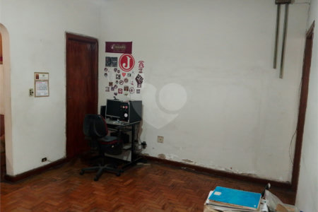 Sobrado à venda com 3 quartos em Mooca, São Paulo, SP