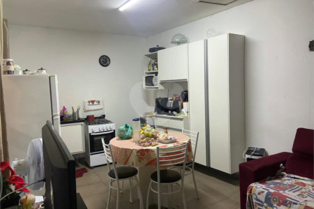 Casa à venda com 3 quartos, sendo 2 suítes, em Vila Carrão, São Paulo, SP