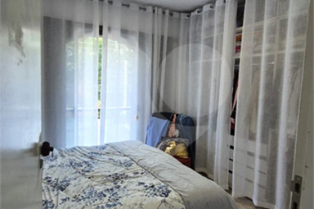 Casa à venda com 3 quartos em Vila Oliveira, Mogi das Cruzes, SP