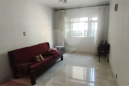 Casa para alugar com 6 quartos, sendo 2 suítes,  em Vila São João, Guarulhos, SP