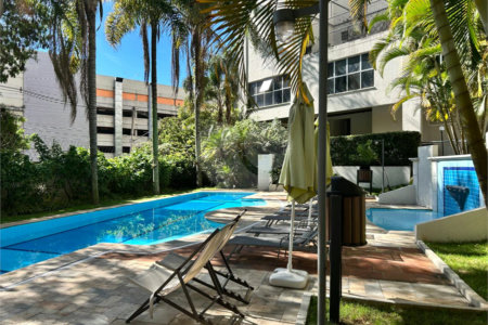 Apartamento à venda com 2 quartos, sendo 1 suíte, em Vila Andrade, São Paulo, SP