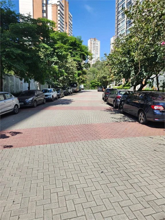 Apartamento à venda com 1 suíte em Vila Andrade, São Paulo, SP
