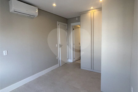 Apartamento à venda com 2 quartos, sendo 1 suíte, em Brooklin Paulista, São Paulo, SP