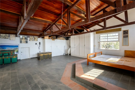 Casa à venda com 4 suítes em Jardim Londrina, São Paulo, SP