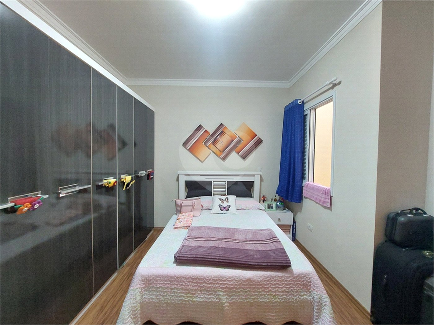 Casa à venda com 3 quartos, sendo 2 suítes,  em Jardim Lallo, São Paulo, SP