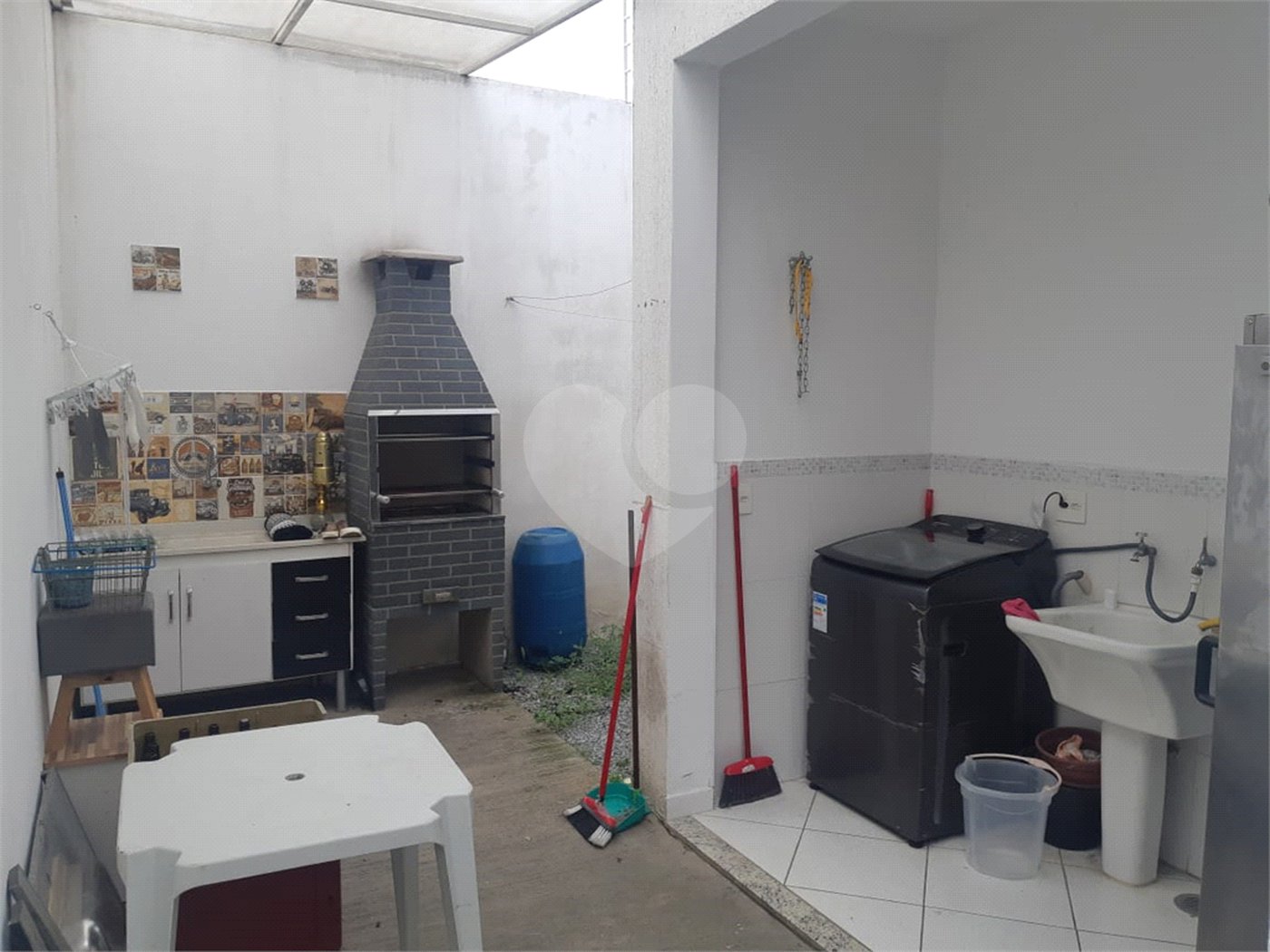 Sobrado à venda com 2 quartos, sendo 1 suíte,  em Vila Amorim, Suzano, SP