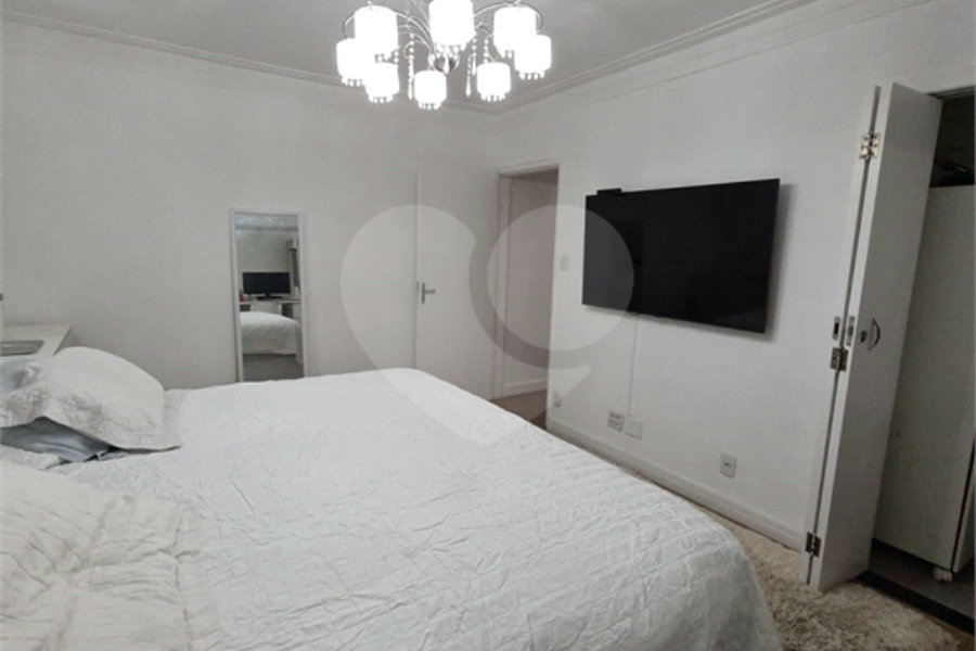 Sobrado à venda com 5 quartos, sendo 2 suítes, em Vila Guilherme, São Paulo, SP